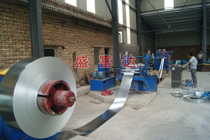 電纜帶鋼生產環境