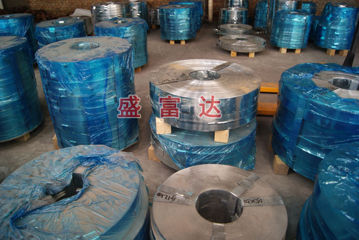 鎧裝電纜鋼帶.jpg 鎧裝電纜鋼帶.jpg